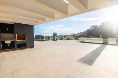 Apartamento T6 para Venda em Funchal (São Pedro)