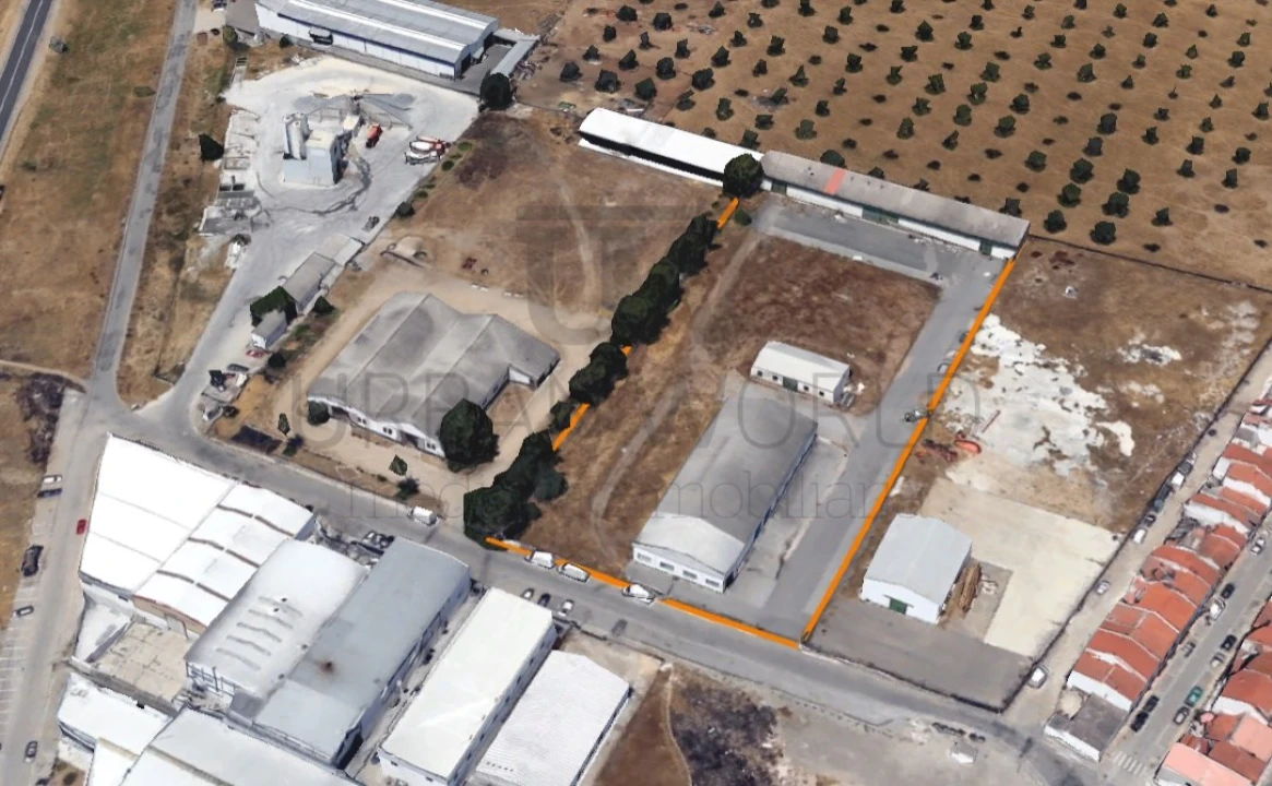 Armazém para Arrendamento em Beja (Salvador e Santa Maria da Feira) Foto 2