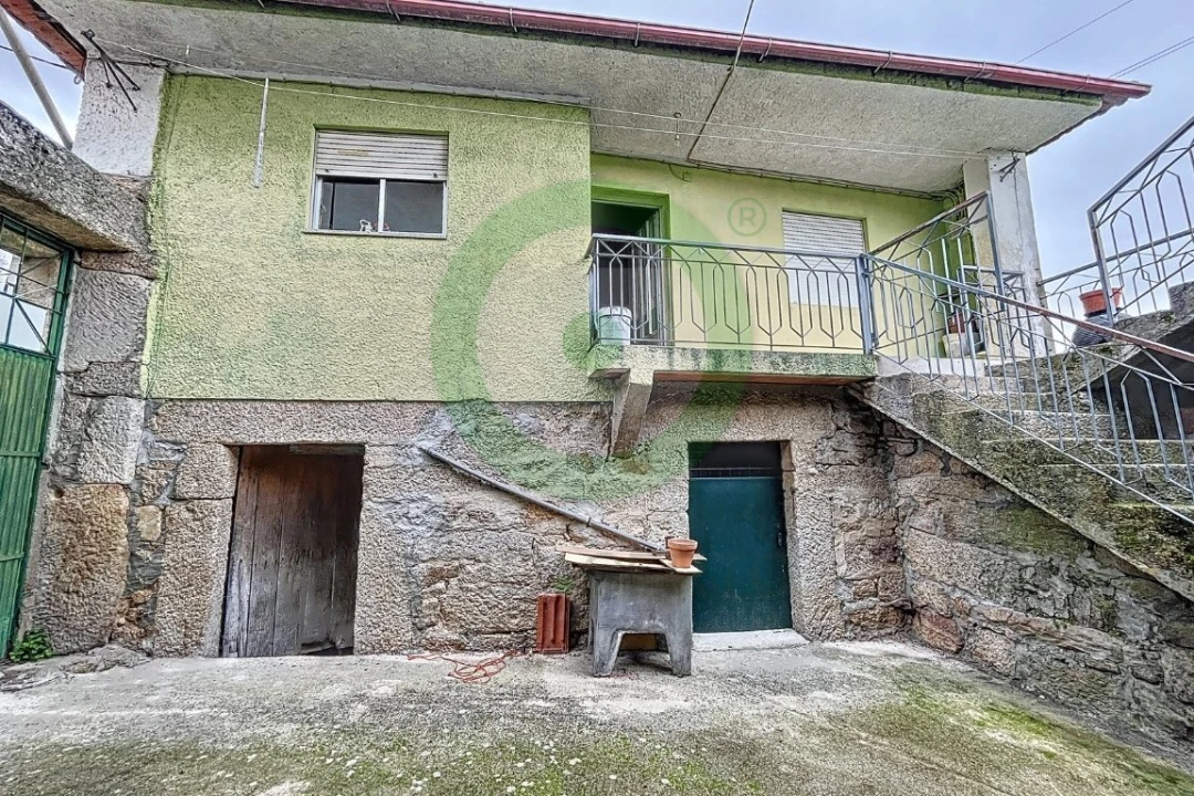 Moradia T7 para Venda em Sonim e Barreiros Foto 2