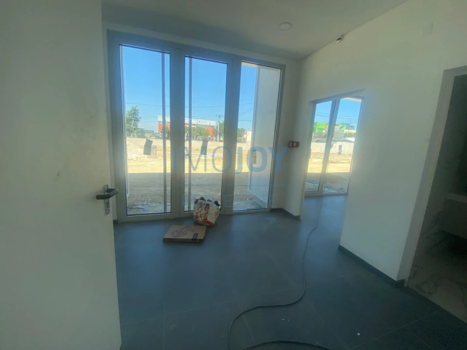 Armazém para Arrendamento em Moita Foto 5