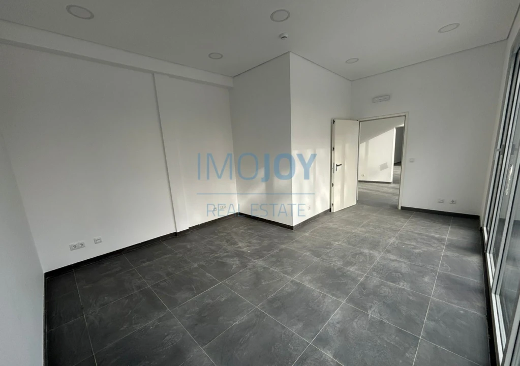 Armazém para Arrendamento em Moita Foto 13