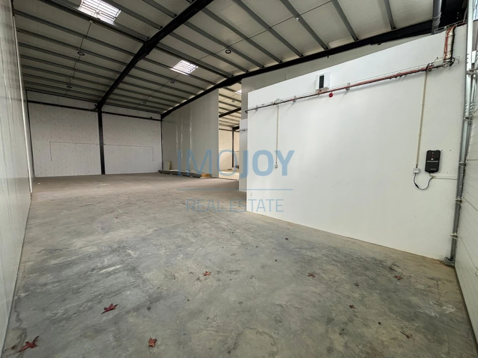 Armazém para Arrendamento em Moita Foto 29