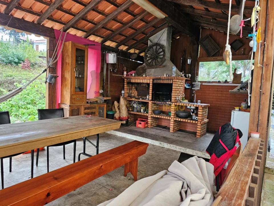 Moradia T4 para Venda em Vila Facaia Foto 5