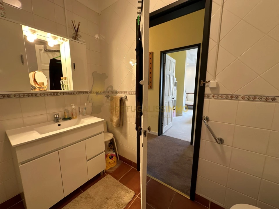 Moradia T4 para Venda em Serra e Junceira Foto 21