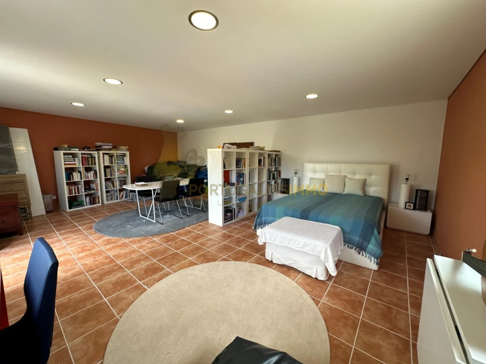 Moradia T4 para Venda em Serra e Junceira Foto 54