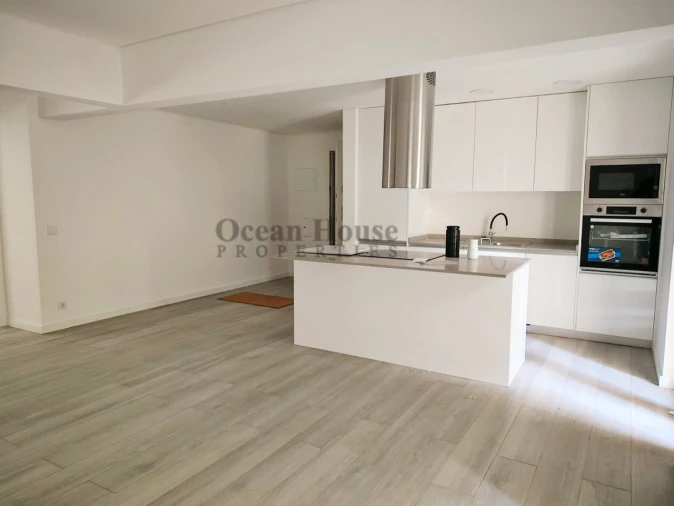 Apartamento T3 para Venda em Portimão Foto 3