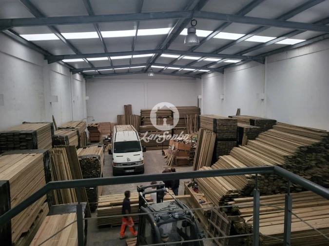 Armazém para Venda em Arvore Foto 2