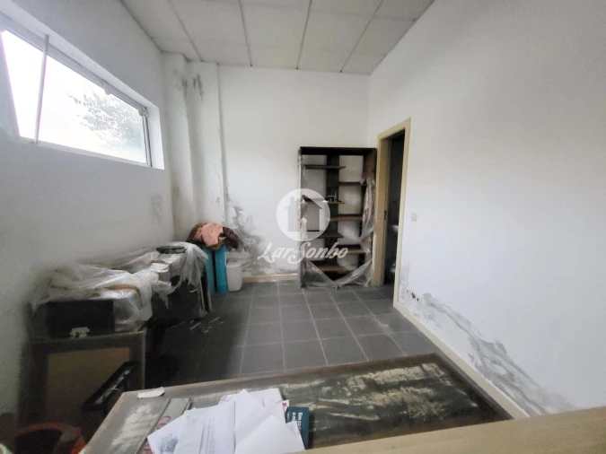 Armazém para Venda em Arvore Foto 4