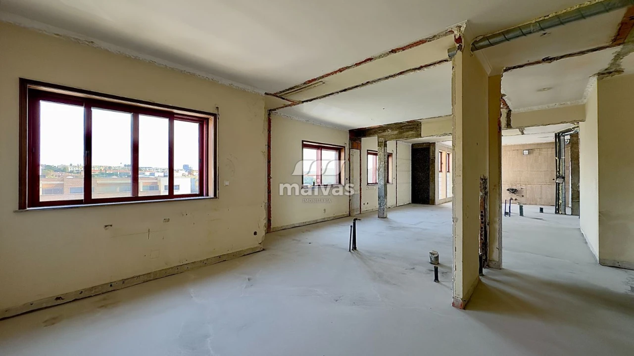 Apartamento T4 para Venda em Matosinhos e Leça da Palmeira Foto 12