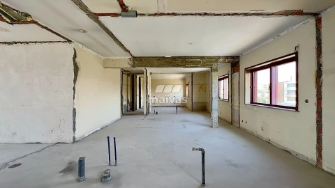 Apartamento T4 para Venda em Matosinhos e Leça da Palmeira