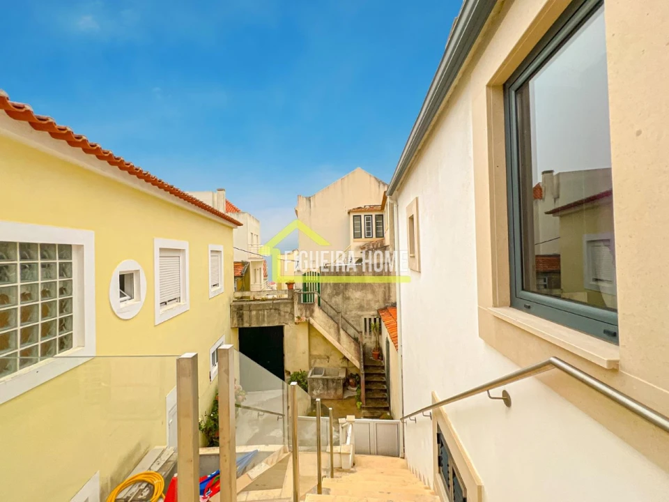 Moradia T4 para Venda em Buarcos Foto 27