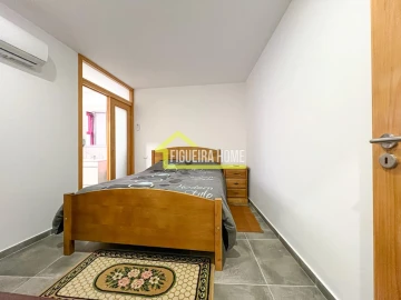Moradia T4 para Venda em Buarcos