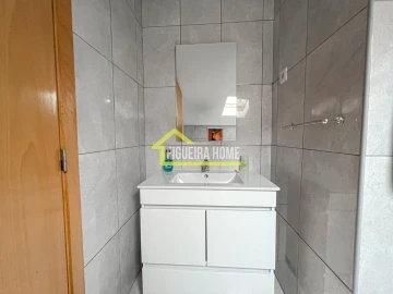 Moradia T4 para Venda em Buarcos