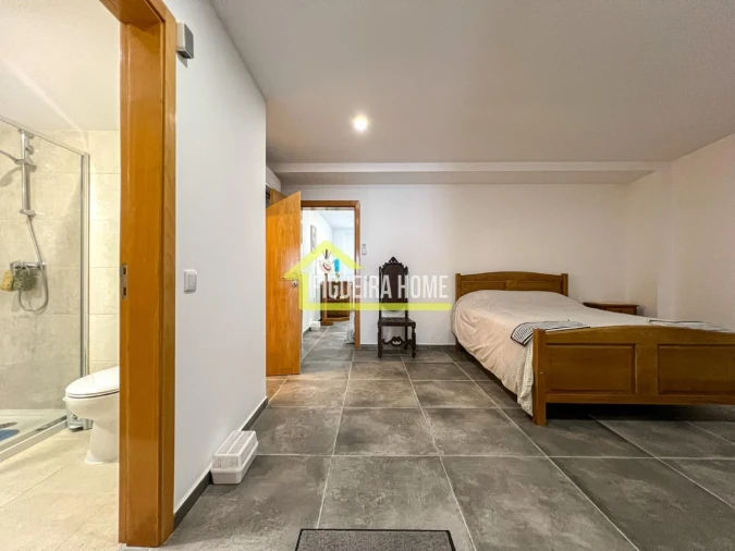 Moradia T4 para Venda em Buarcos Foto 13