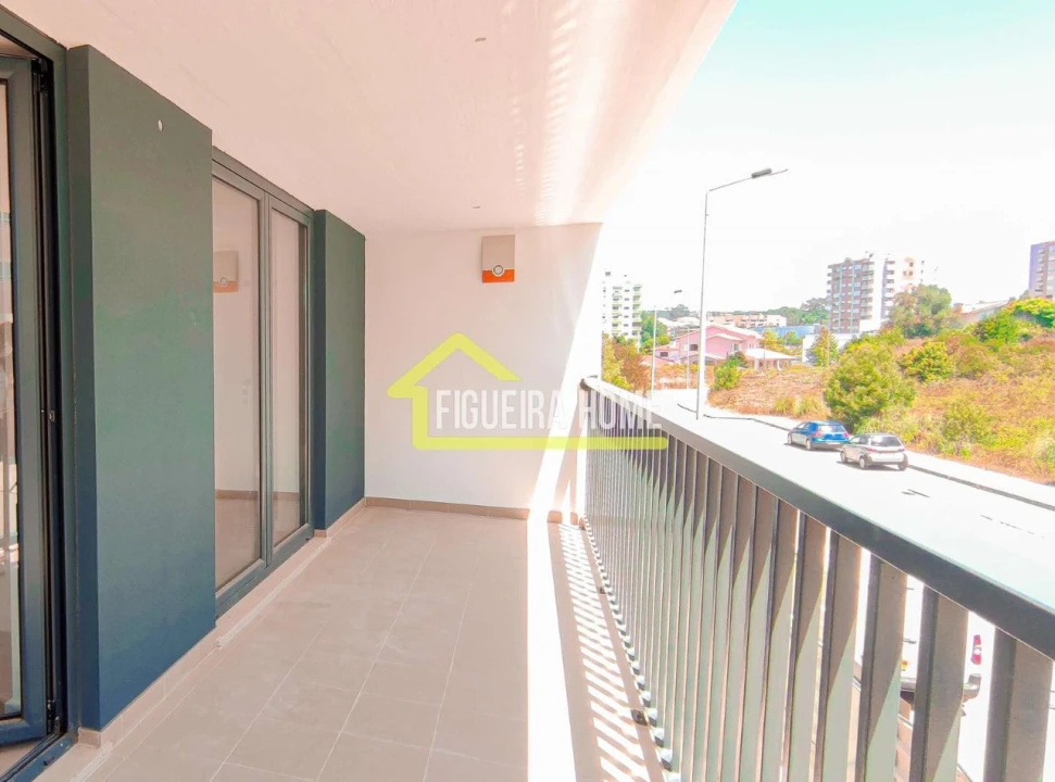Moradia T4 para Venda em Tavarede Foto 26