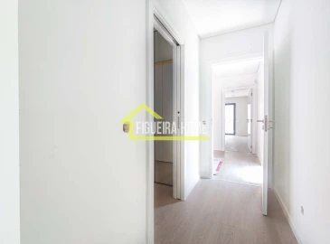 Moradia T4 para Venda em Tavarede
