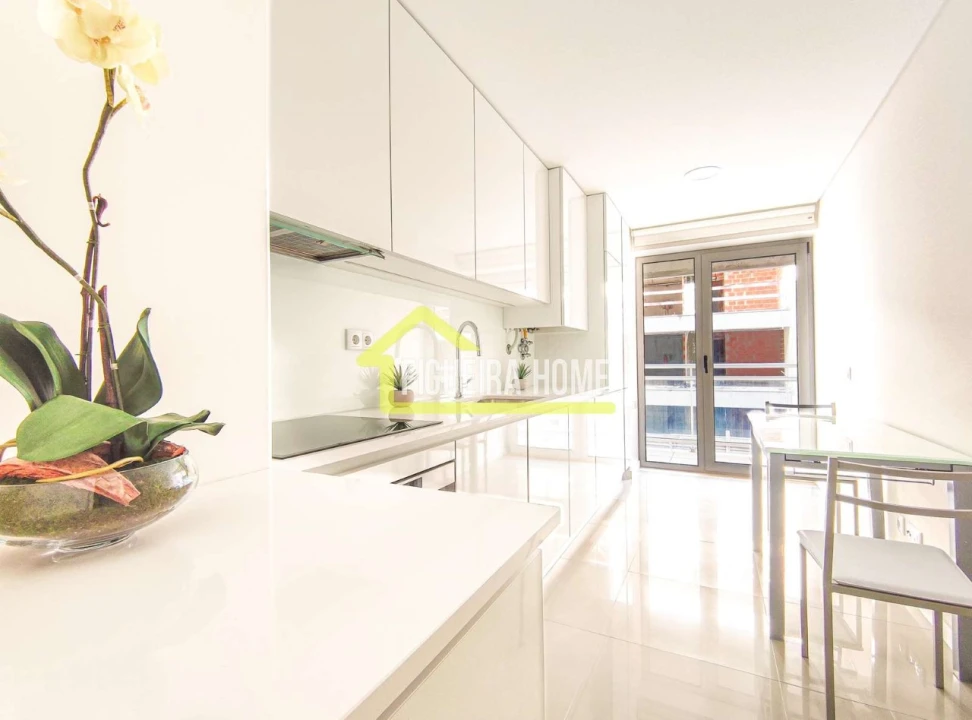 Apartamento T2 para Venda em Buarcos Foto 1