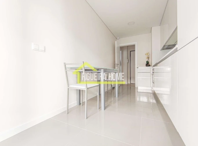 Apartamento T2 para Venda em Buarcos Foto 9