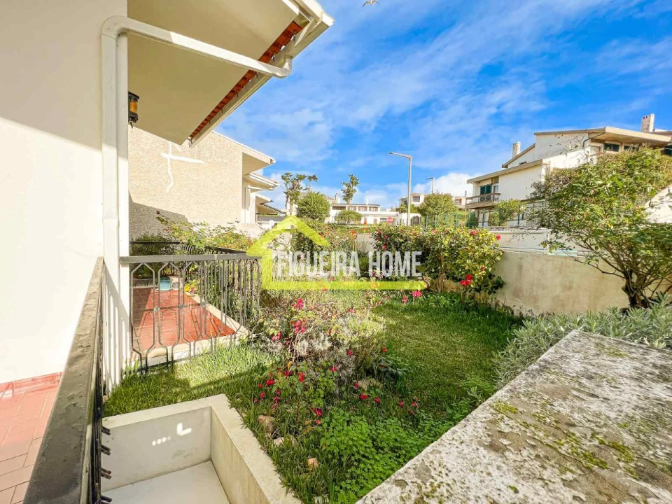 Moradia T4 para Venda em Buarcos Foto 31