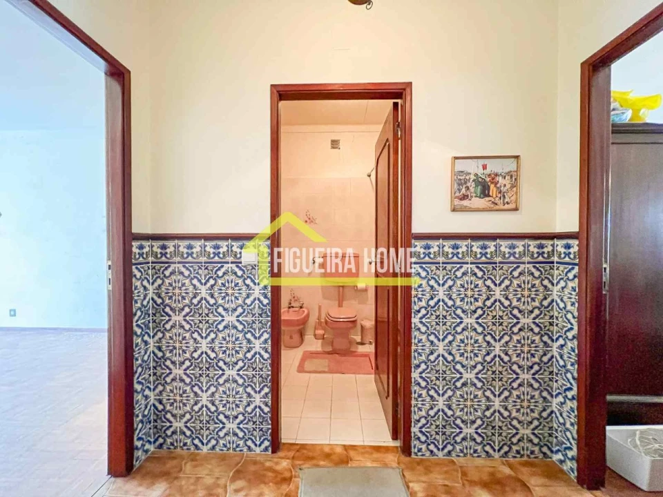 Moradia T4 para Venda em Buarcos Foto 32