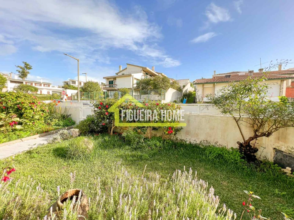 Moradia T4 para Venda em Buarcos Foto 39