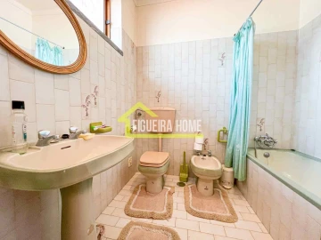 Moradia T4 para Venda em Buarcos
