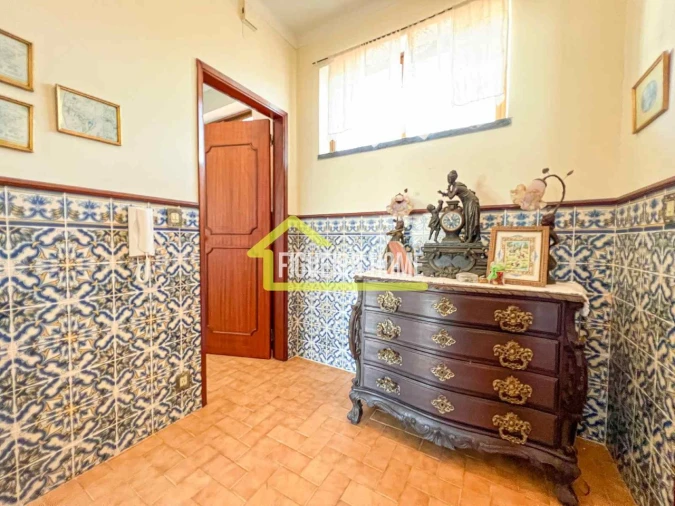 Moradia T4 para Venda em Buarcos Foto 14