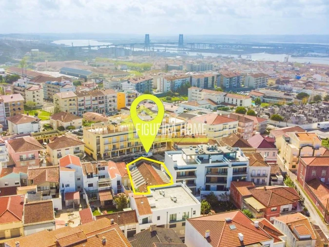 Armazém para Venda em Buarcos Foto 4