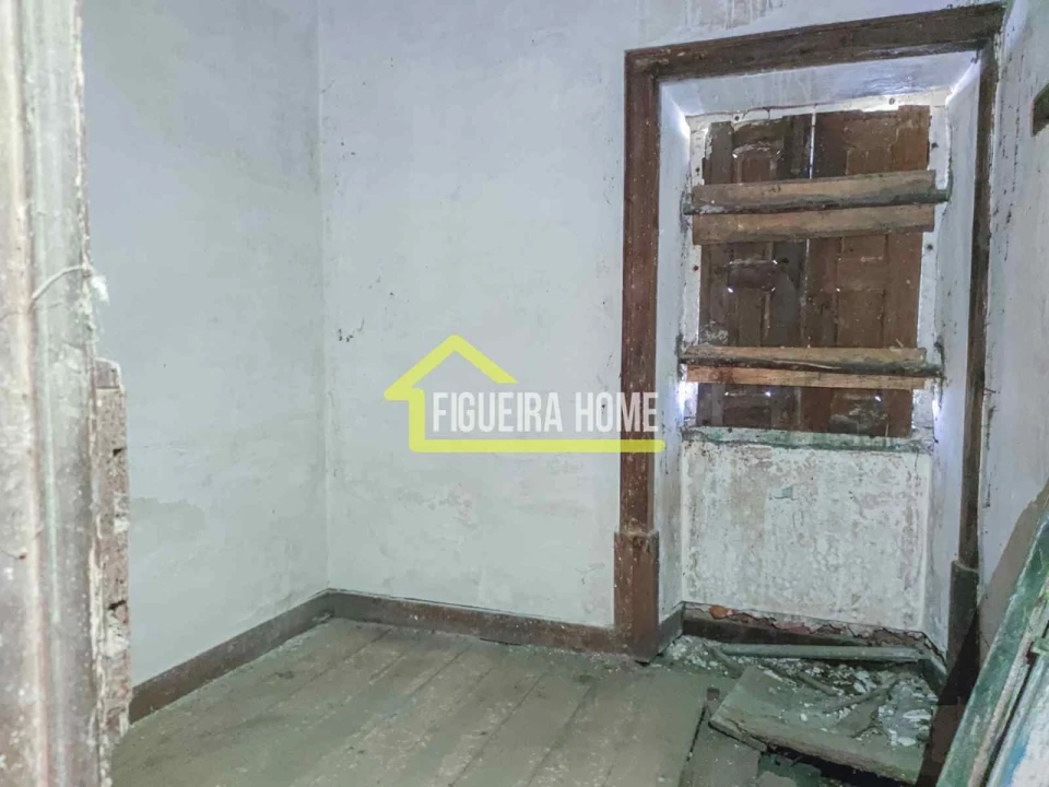 Moradia T5 para Venda em São Pedro Foto 36