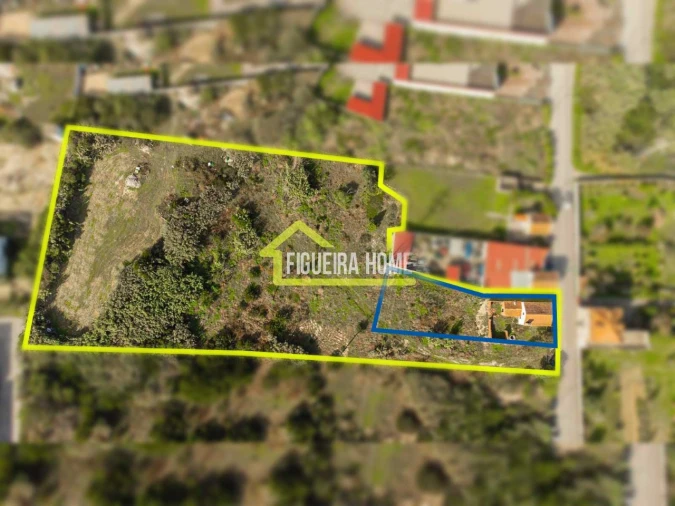 Moradia T5 para Venda em São Pedro