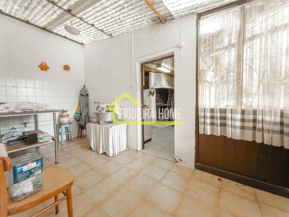 Moradia T3 para Venda em Lavos Foto 23