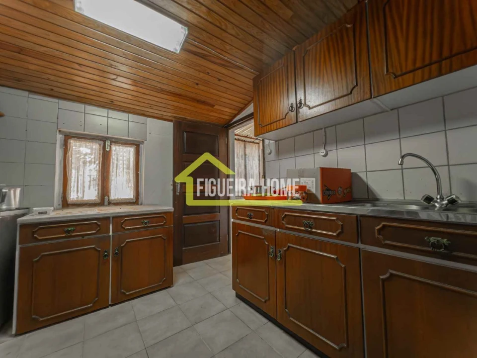 Moradia T3 para Venda em Lavos Foto 28