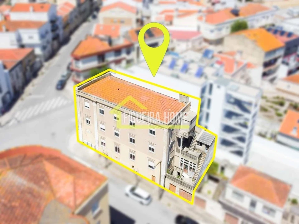 Moradia T8 para Venda em Buarcos Foto 4