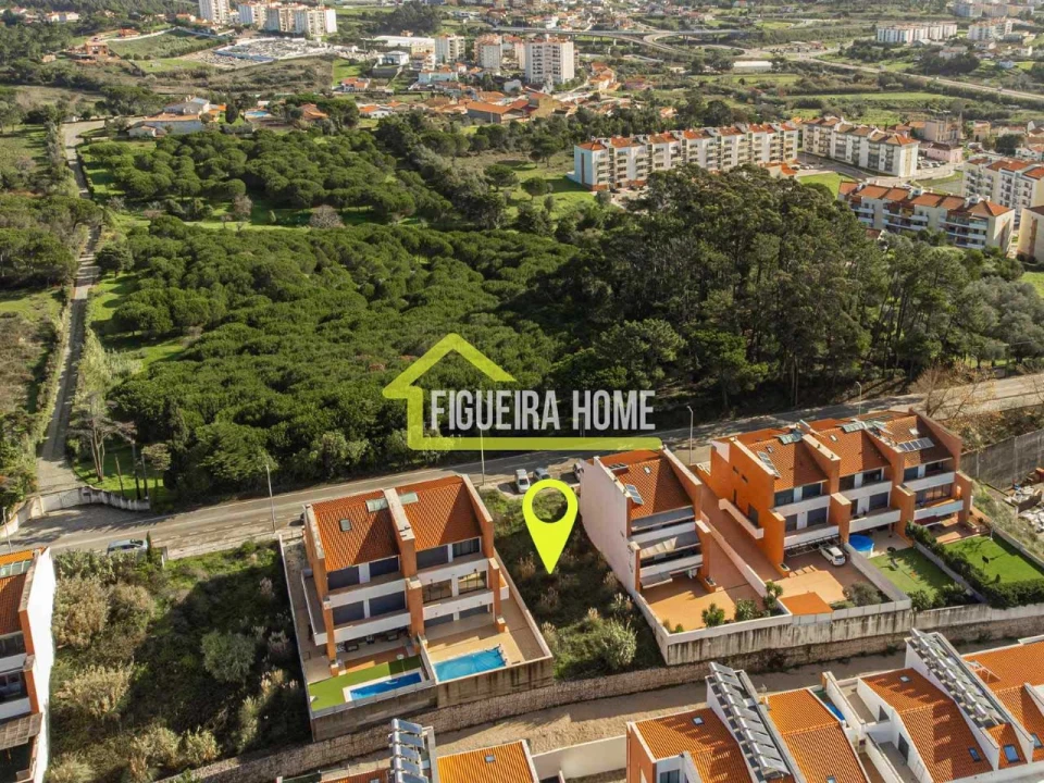 Terreno para Venda em Tavarede Foto 2