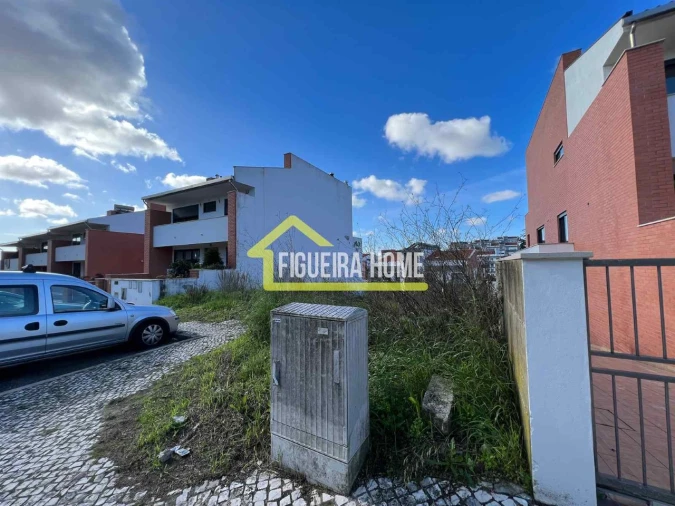Terreno para Venda em Tavarede Foto 5