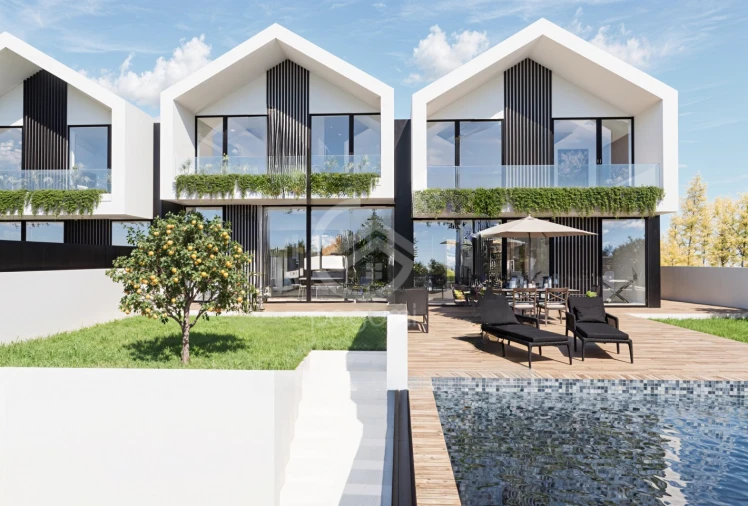 Moradia T3 para Venda em Abragão Foto 10