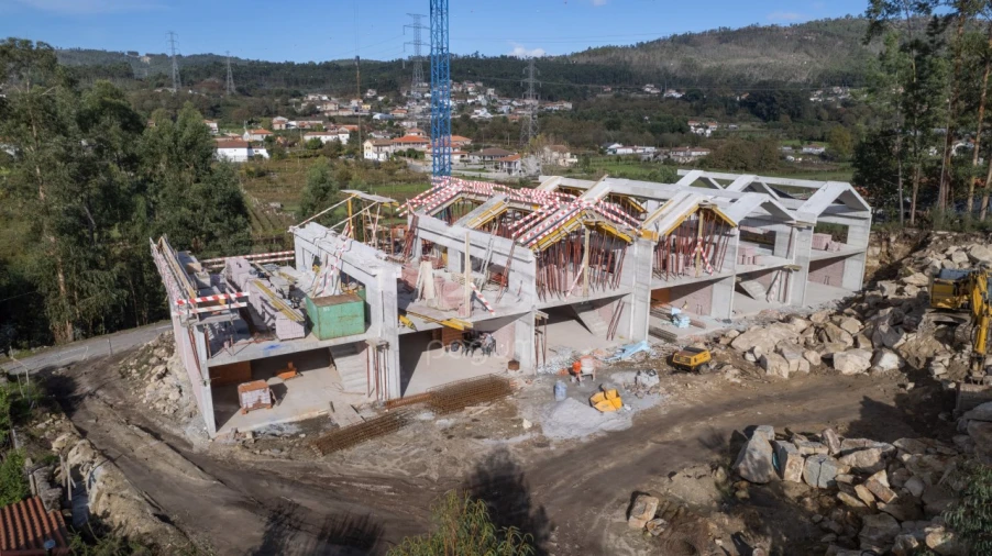 Moradia T3 para Venda em Abragão Foto 14