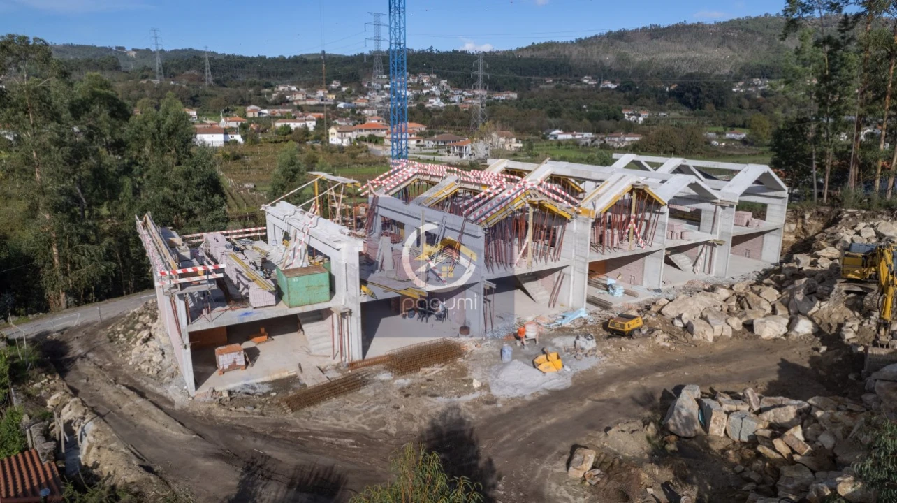 Moradia T3 para Venda em Abragão Foto 15