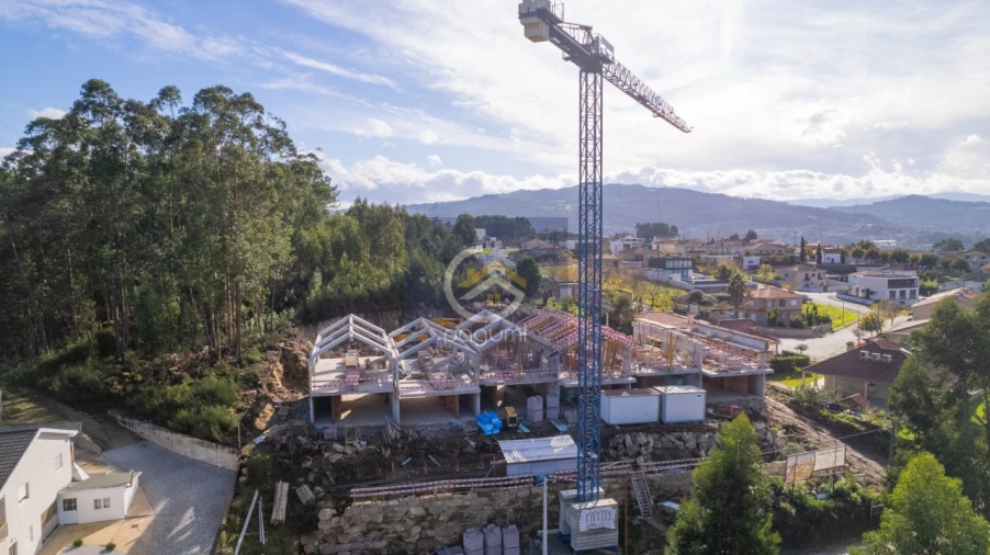 Moradia T3 para Venda em Abragão Foto 13