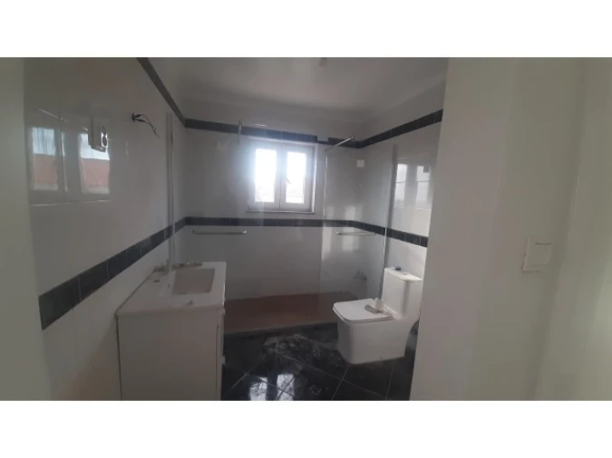 Moradia T6 para Venda em Campelos e Outeiro da Cabeça Foto 13