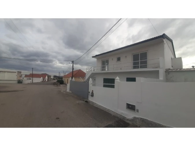 Moradia T6 para Venda em Campelos e Outeiro da Cabeça Foto 6