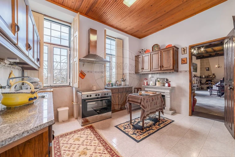 Moradia T4 para Venda em Aldeia das Dez Foto 11