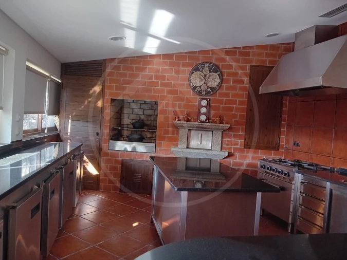 Quinta T6 para Venda em São Torcato Foto 9