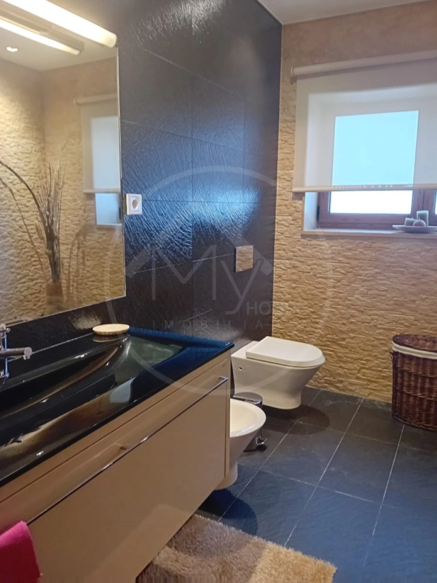 Quinta T6 para Venda em São Torcato Foto 17