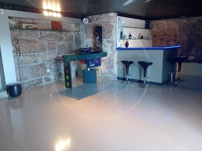 Quinta T6 para Venda em São Torcato Foto 24