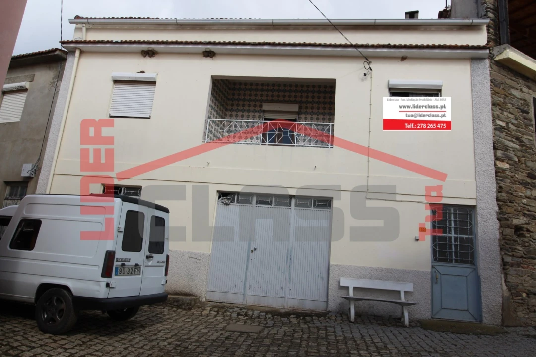 Moradia T1 para Venda em Agrobom, Saldonha e Vale Pereiro Foto 1