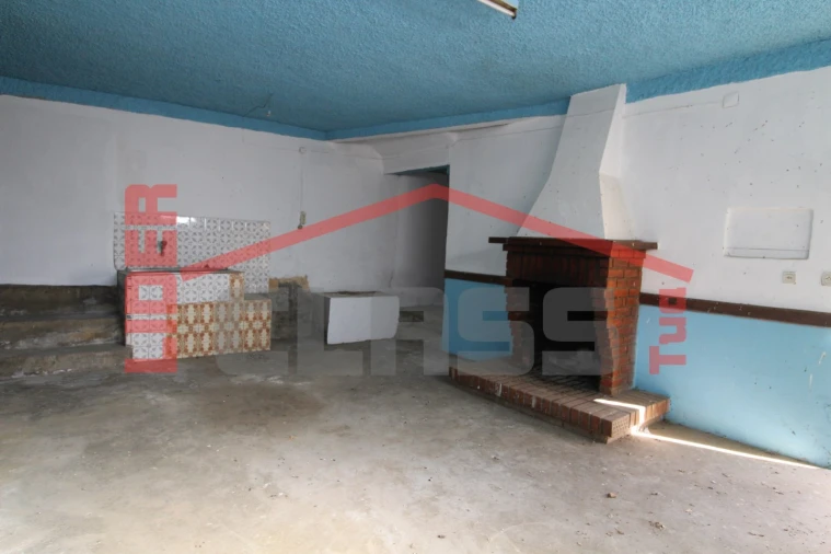 Moradia T1 para Venda em Agrobom, Saldonha e Vale Pereiro Foto 8