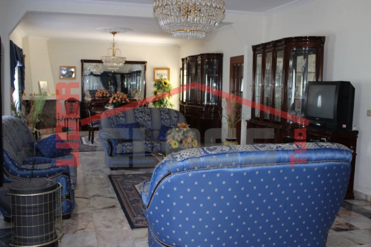 Moradia T6 para Venda em Aguieiras Foto 9