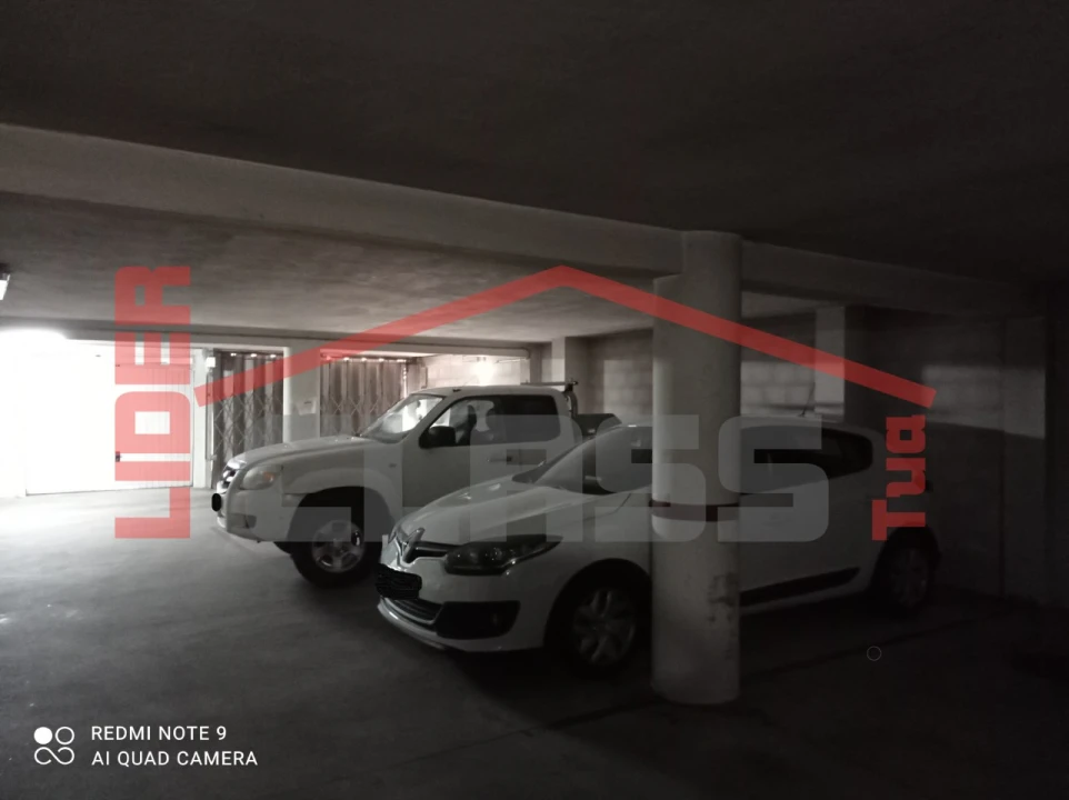 Garagem para Venda em Mirandela Foto 1