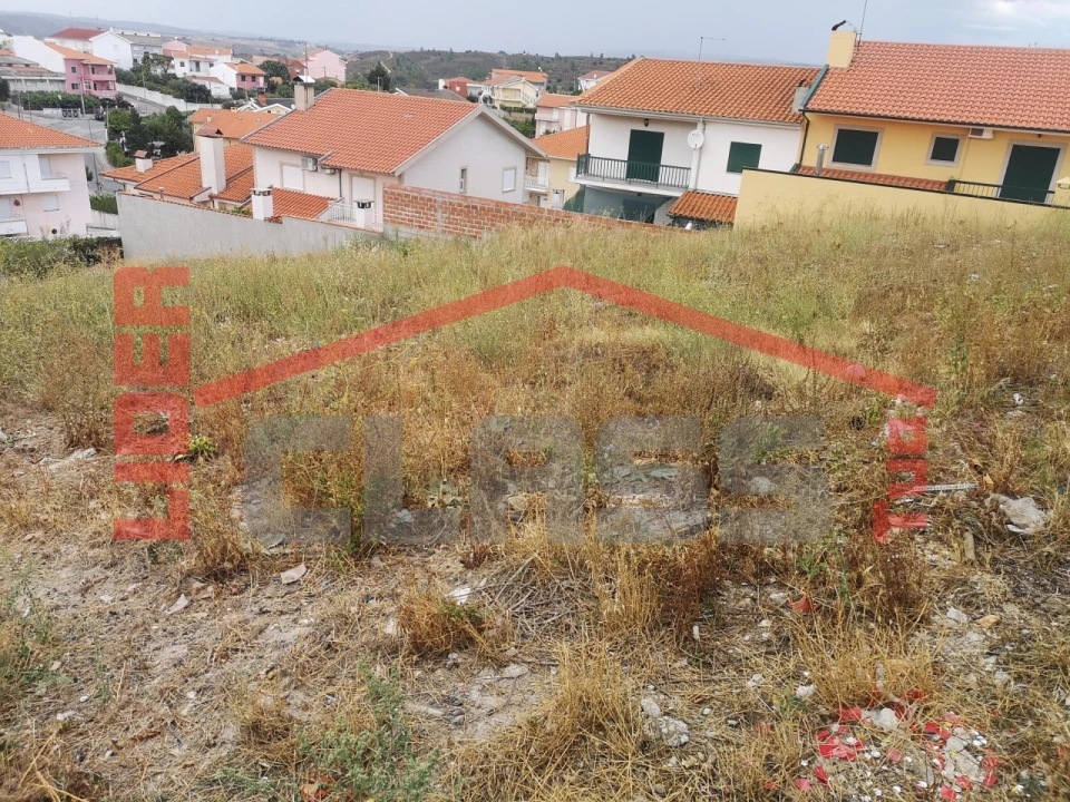 Terreno para Venda em Mirandela Foto 6